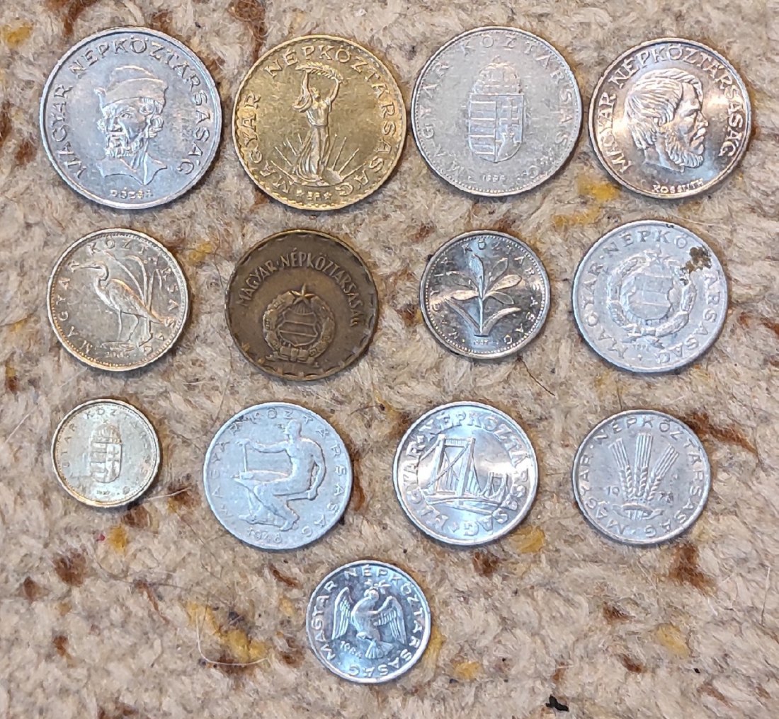  Ungarn Münzlot mit 13 verschiedenen Münzen   