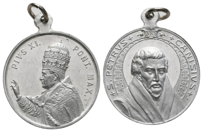  Medaille; Papst Pius Xi:; Aluminium; gehenkelt; 4,11 g; Ø 31,80 mm   