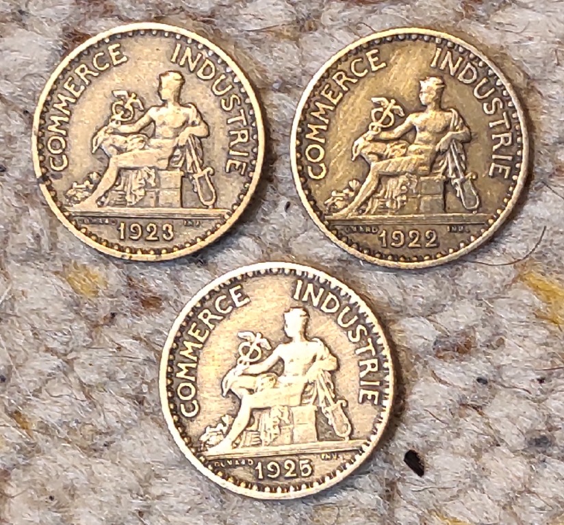  d028: Frankreich Münzlot mit 3 älteren 1 Franc Stücken   