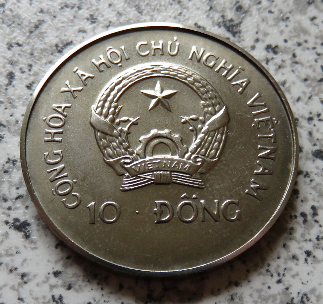  Vietnam 10 Dong 1988   