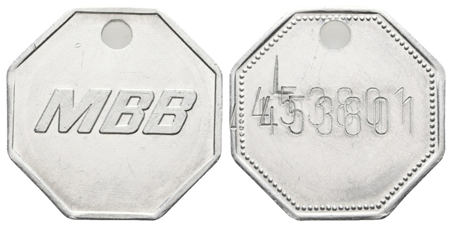  Bayern; Augsburg; MBB, doppelt gestanzt: 453801; Menzel - (gelocht), Ø 34 mm   