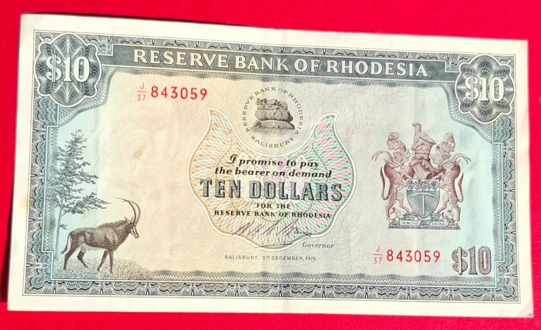  RHODESIA 10 Dollars 1975, prefix J37, Wz. Rhodes, Erhaltung II   