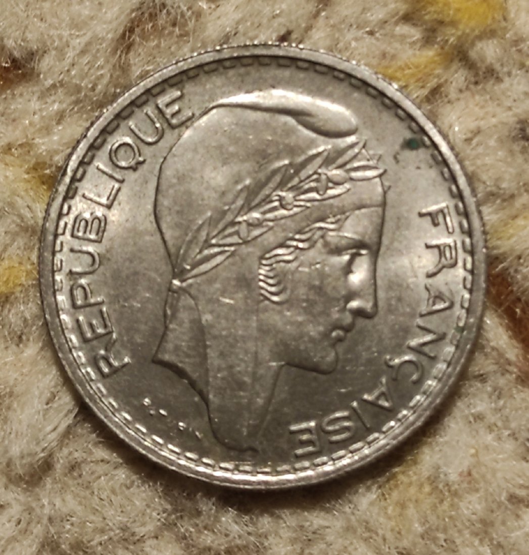  Frankreich 10 Francs 1948, guter Erhalt   
