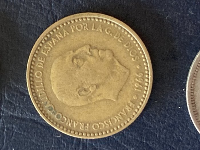 Münze Münzen Umlaufmünze Spanien 1 Peseta 1966 im Stern 67   