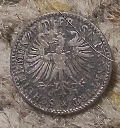 Frankfurt 1 Kreuzer 1863, Silber, etwas abgegriffen   