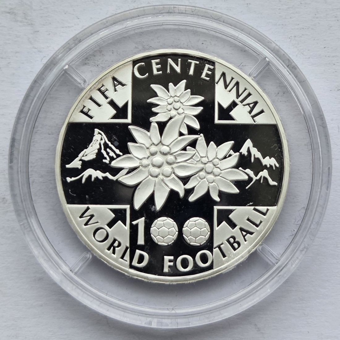  Schweiz: 20 Franken 100 Jahre FIFA 2004, 16,7 g Feinsilber   