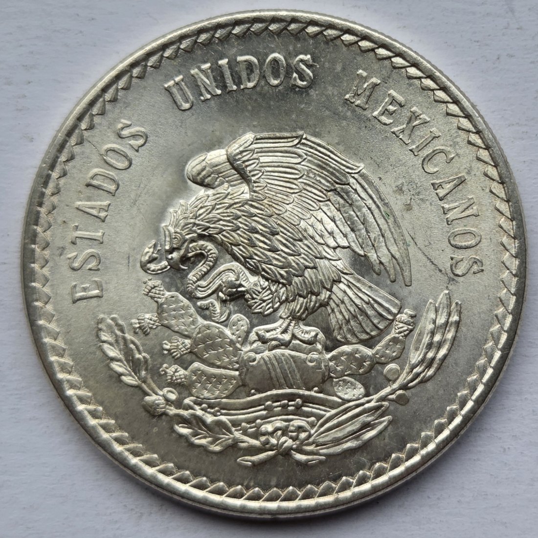  Mexiko: 5 Pesos Cuauhtemoc 1947, 27 g Feinsilber   