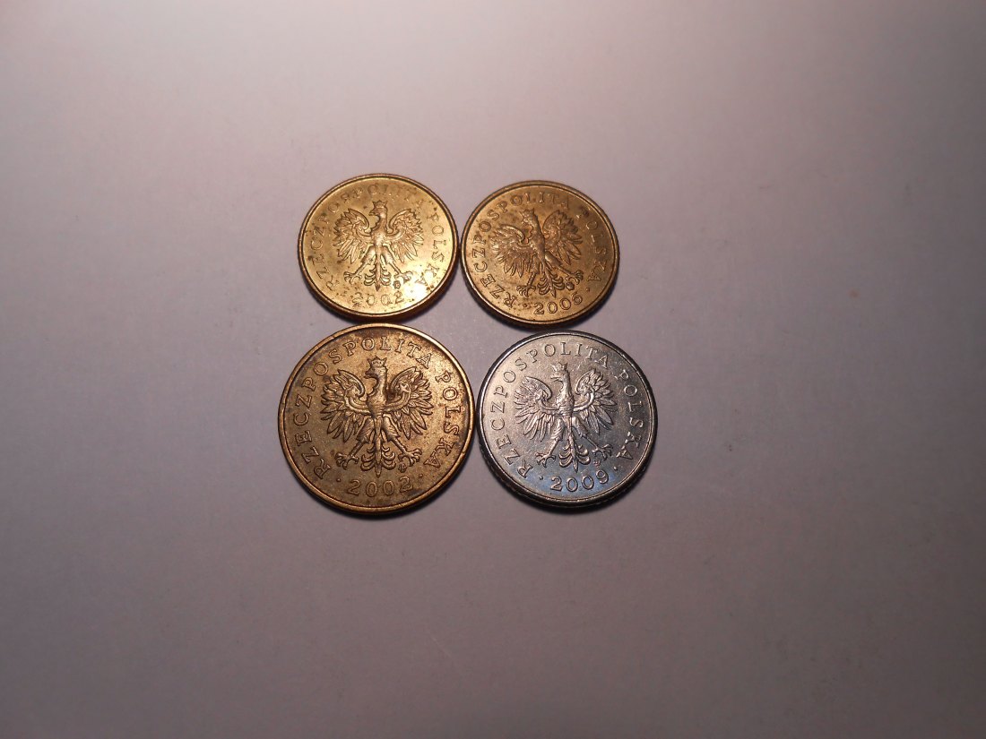  hn8 / Polen, 4er Lot, 1 Grosz 2002+2005 (Y#276), 2 Grosze 2002 (Y# 277), 10 Groszy 2009 (Y#279)   