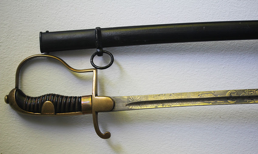  Osmanischer Offizierssäbel mit Halbmond und Stern   