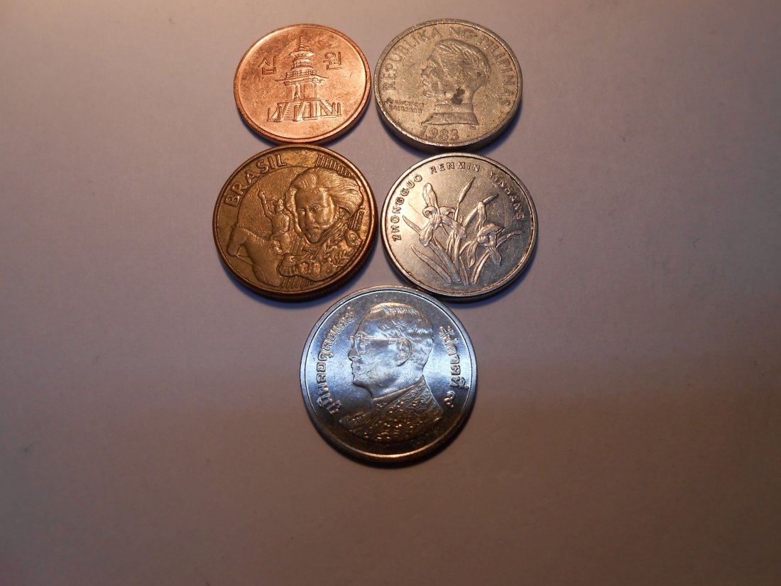  hn14 / Südkorea, Philippinen, Brasilien, Thailand, China, 5er Lot, 10 Won, 10 Sentimo, 10 Centavos,1   