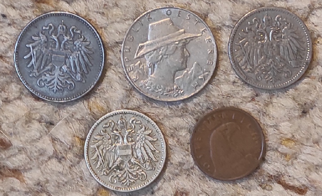  Österreich kleineres Münzlot mit 5 älteren Münzen   