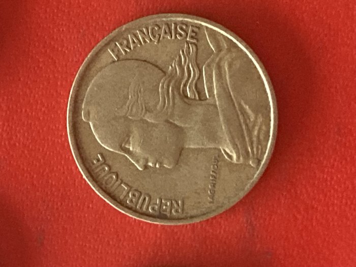  Münze Münzen Umlaufmünze Frankreich 10 Centimes 1995   