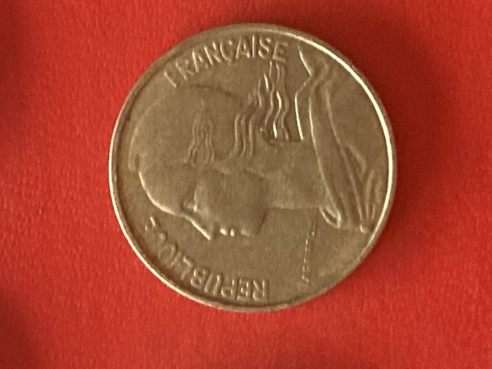  Münze Münzen Umlaufmünze Frankreich 10 Centimes 1988   