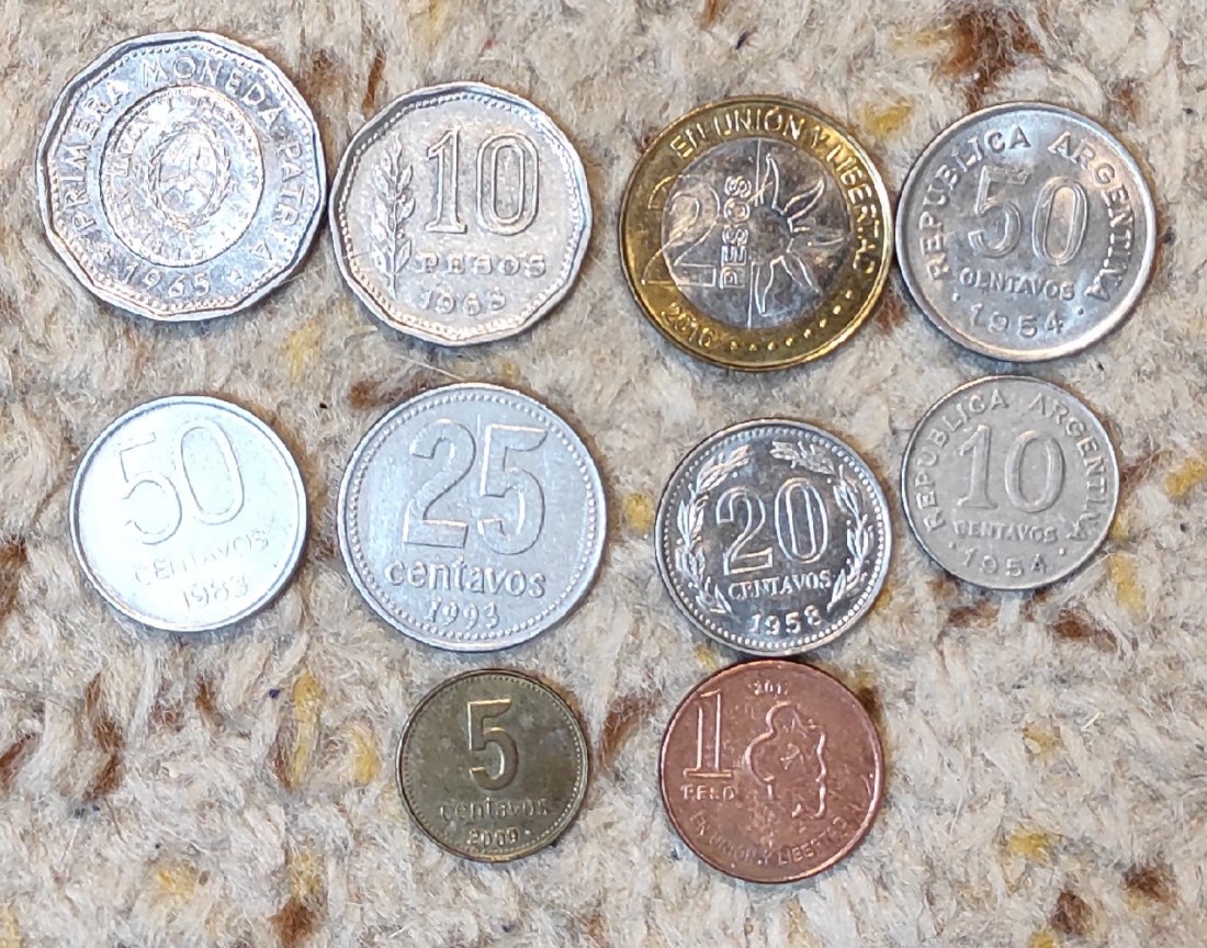 Argentinien Münzlot mit 10 verschiedenen Münzen   
