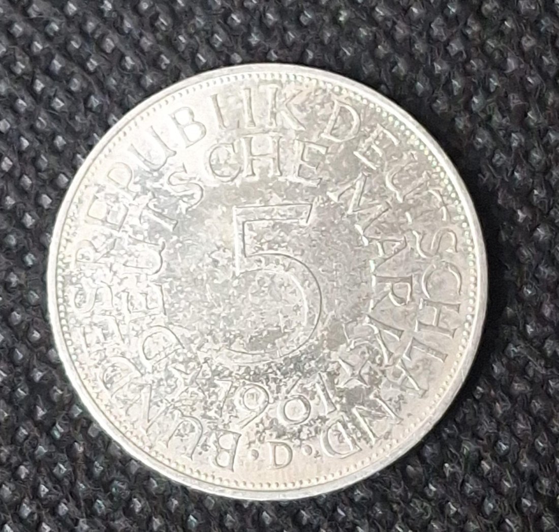  Silber BRD, 5 DM Kursmünze 1961 D, Feingewicht 7 Gramm Silber   