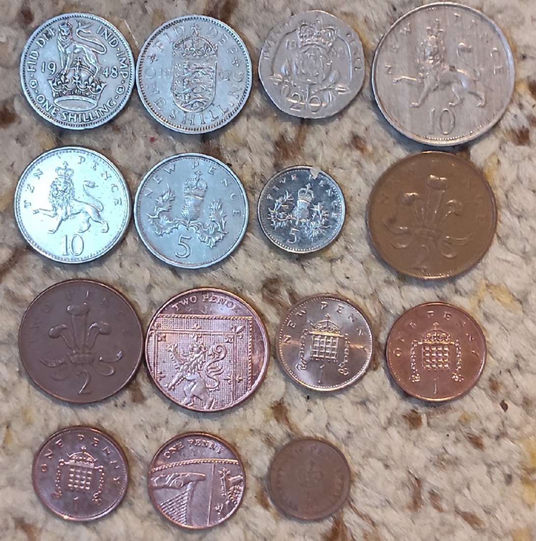  Set 004: Großbritannien Münzlot mit 15 verschiedenen Münzen   