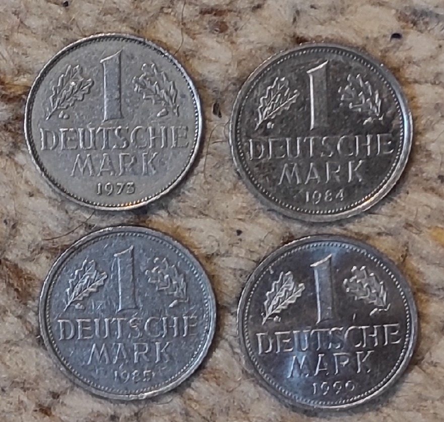  d017: Deutschland 4 x 1 Mark, 1975 J, 1984 F, 1985 G, 1990 G,   