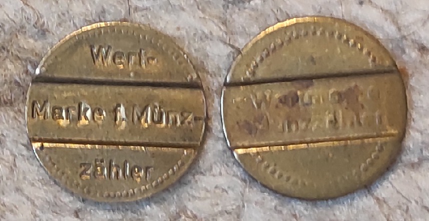  z095: 2 x AEG Wertmarke für Münzzähler   