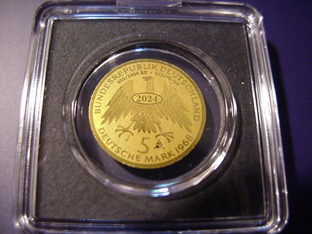  BRD 5 DM Nachbildung in 999er Gold Fr.Wilhelm Reiffeisen   