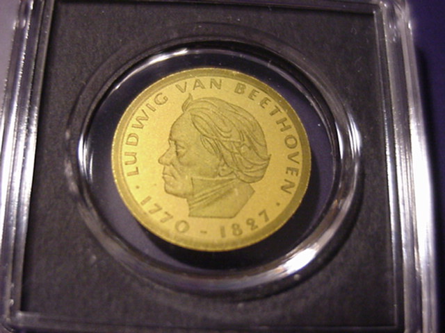 BRD 5 DM Nachbildung in 999er Gold Ludwig v.Beethoven
