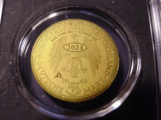  BRD 5 DM Nachbildung in 999er Gold Gerhard Mercator   