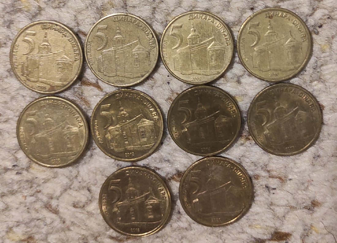  Set 038: Serbien Münzlot mit 10 x 5 Dinar verschiedener Prägejahre   