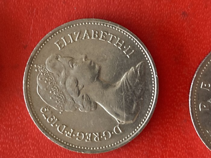  Münze Münzen Umlaufmünze Großbritannien 5 Pence 1979   
