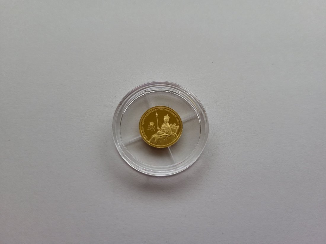  10 Francs 2022 Queen Elisabeth II. Goldmünze 0,5g 999.9 Kongo Spittalgold9800 (5525   