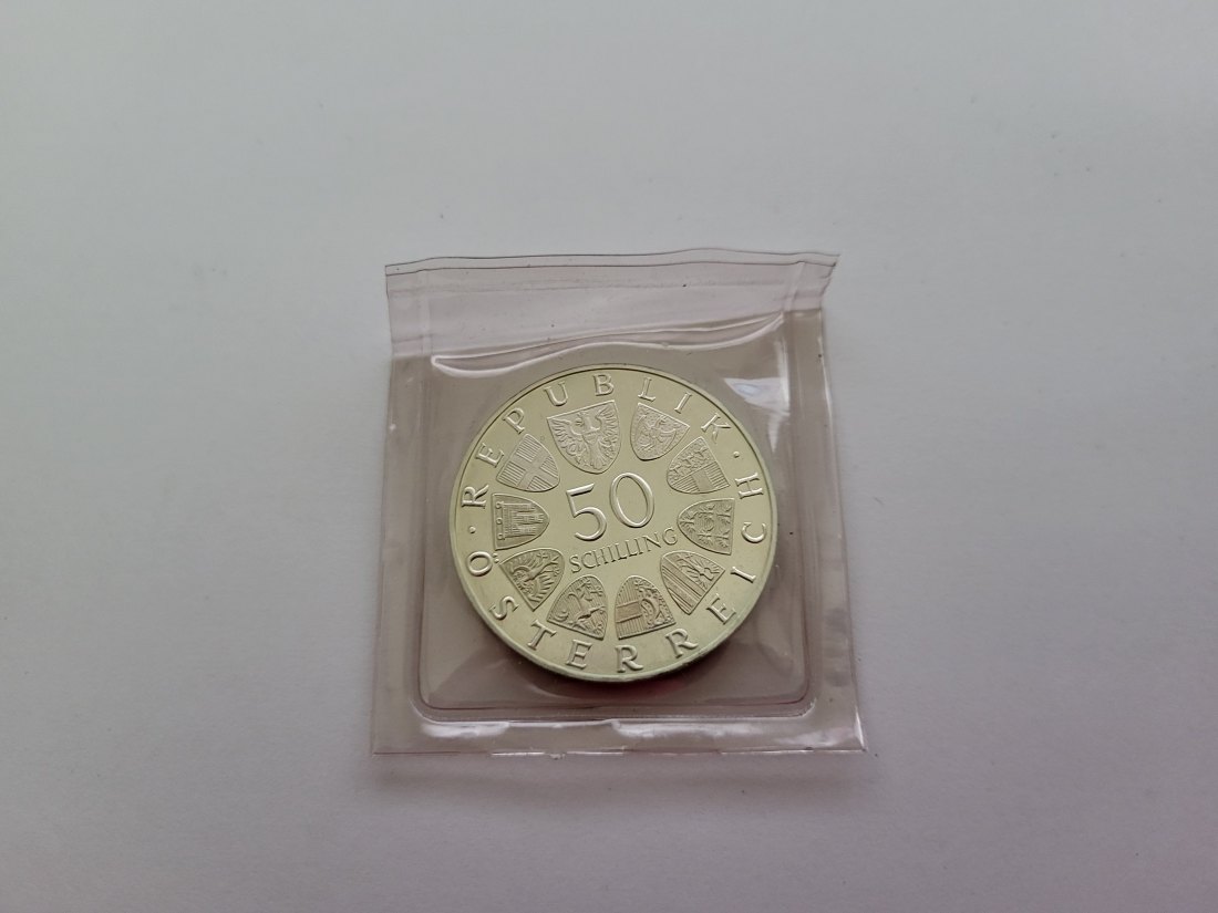  50 Schilling 1970 Karl Renner 2. Republik Ag 18g fein Österreich Spittalgold9800 (04584/10)   