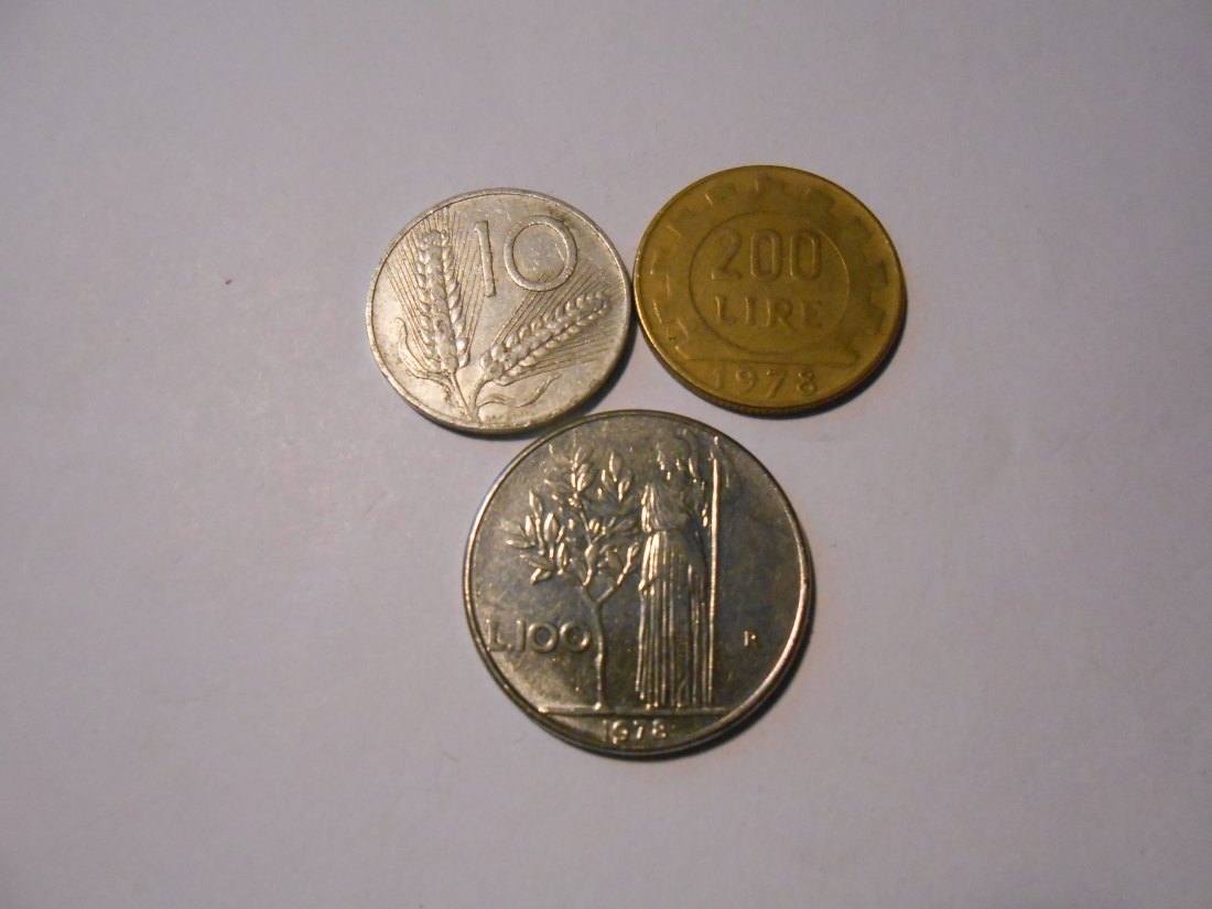 hn19 / Italien, 3er Lot, 10 Lire 1956 R, 100 Lire 1978 R und 200 Lire 1978 R