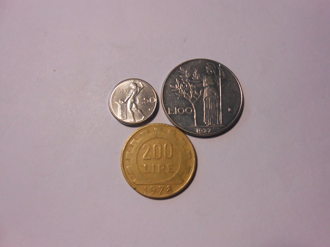 hn20 / Italien, 3er Lot, 50 Lire 1993 R, 100 Lire 1977 R und 200 Lire 1978 R