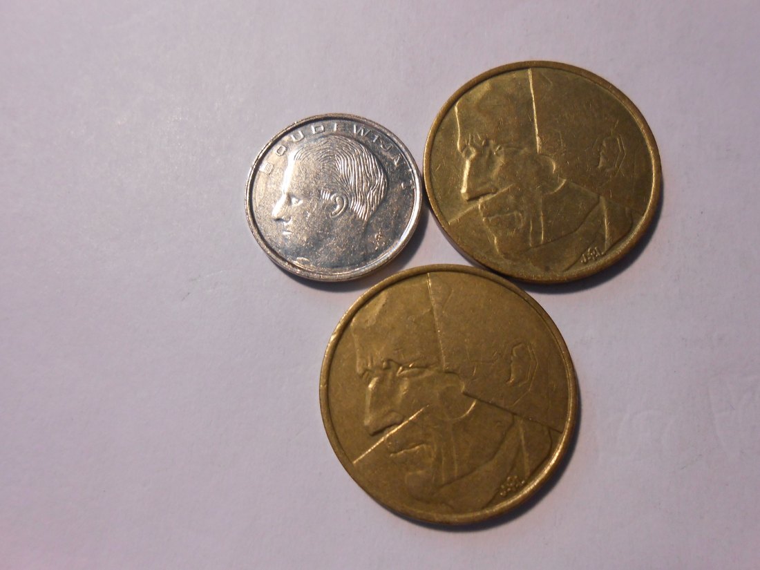  hn29 / Belgien, 3er Lot, 1 Franc 1991 BELGIË, 5 Francs 1986 BELGIË, 5 Francs 1986 BELGIQUE   