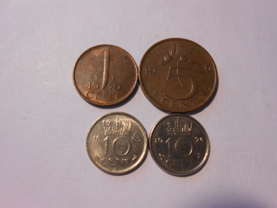  hn32/Niederlande ,4er Lot, 1 Cent 1970 (KM# 180), 5 Cent 1980 (KM# 181), 10 Cent 1965 1974 (KM# 202)   