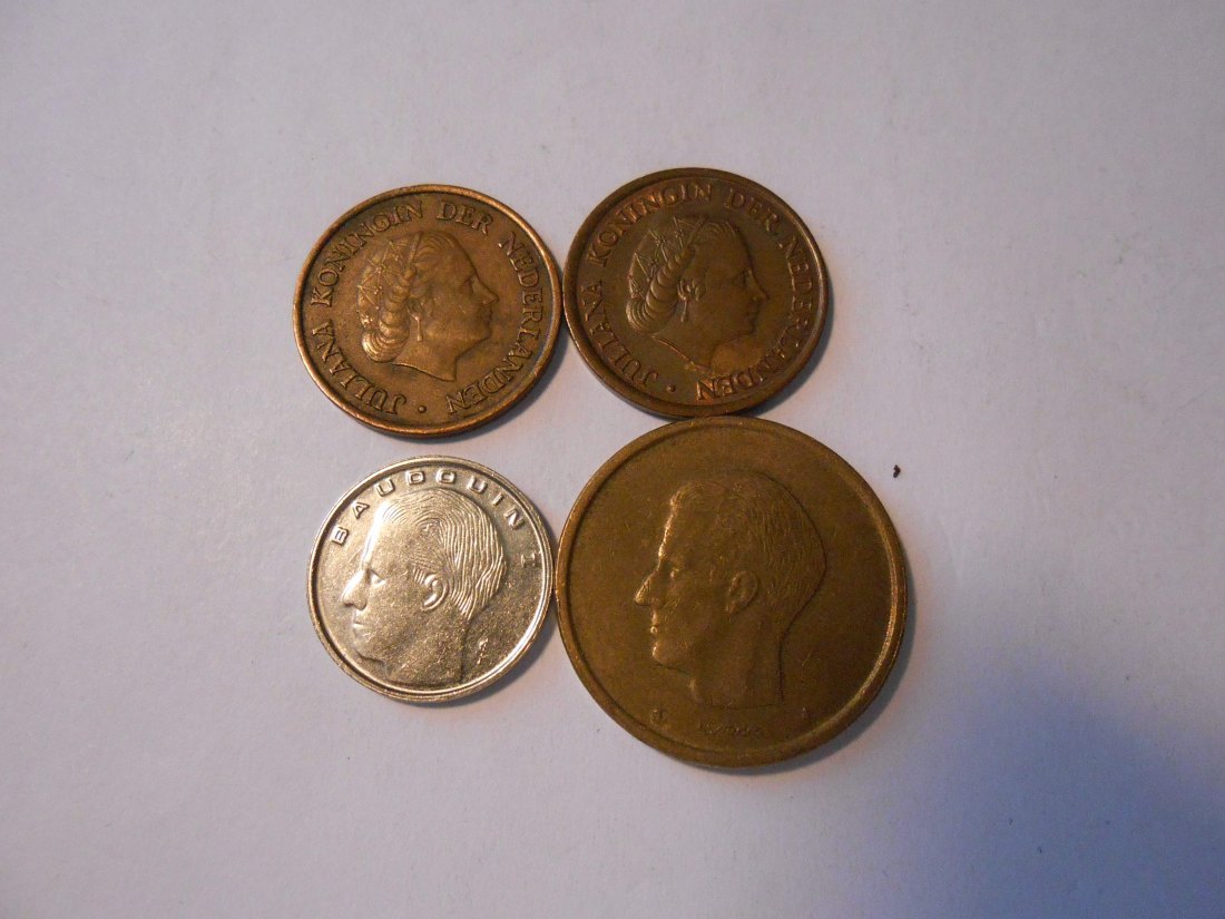 hn34/Niederlande Belgien, 4er Lot, 5 Cent 1961 1980,  1 Franc 1990 BELGIQUE, 20 Francs 1982 BELGIQUE   