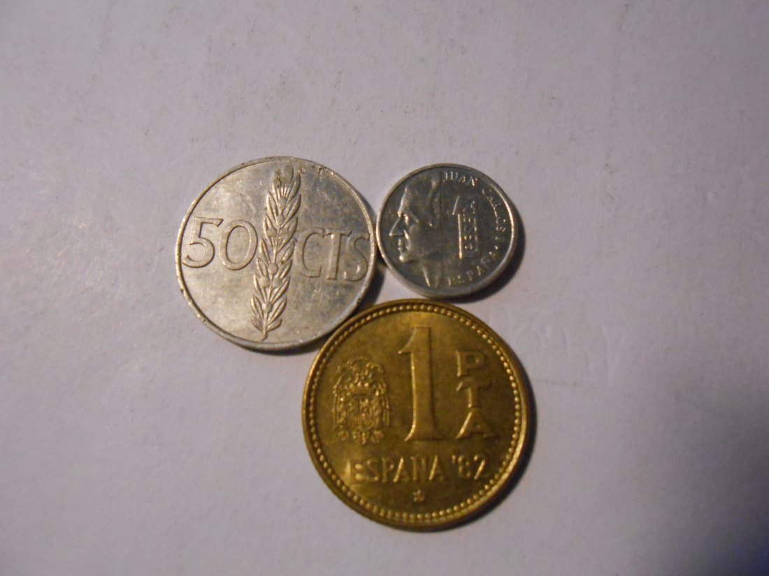 hn42 / Spanien, 3er Lot, 50 Cent.1966 (KM# 795), 1 Pes.1980 ESPAN(KM# 816) und 1 Pes. 1996 (KM# 832)