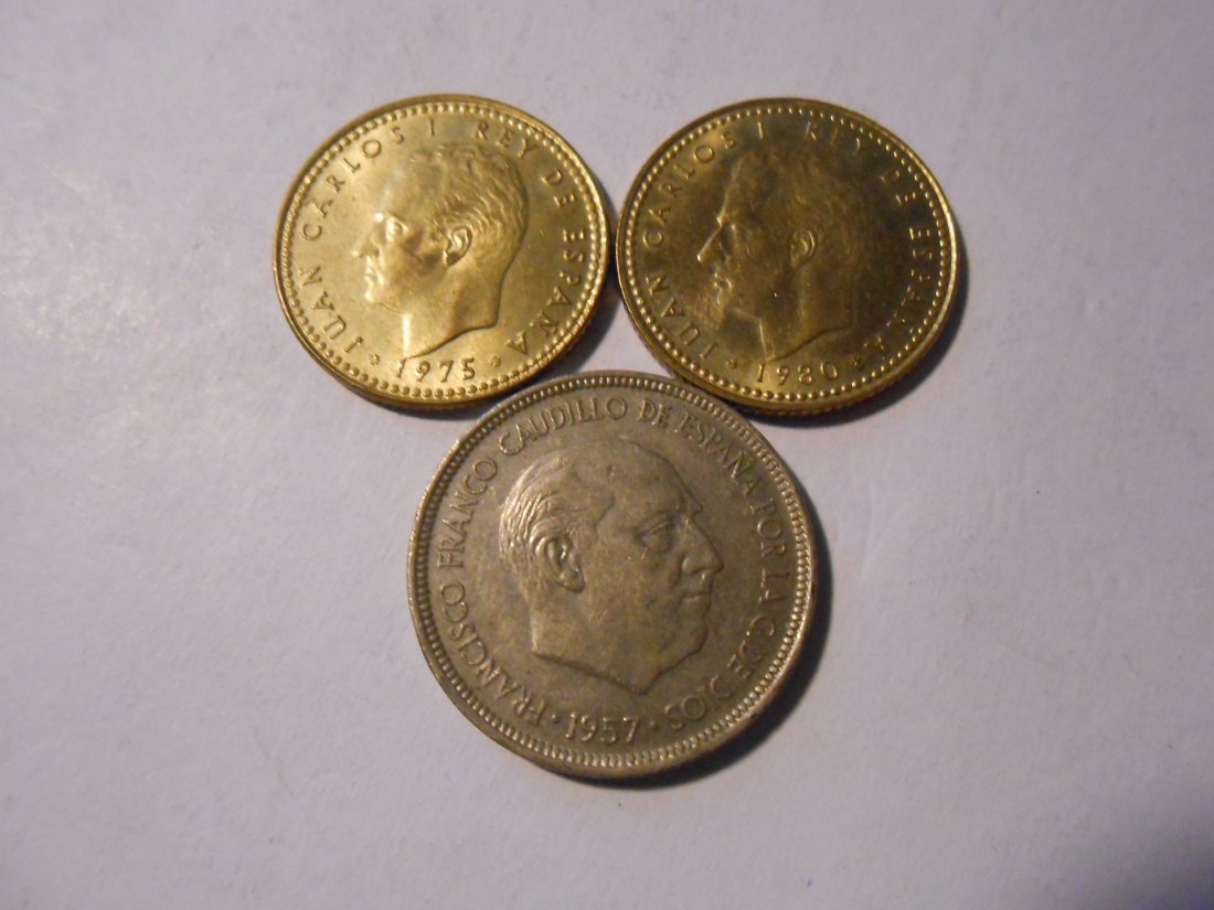  hn45 / Spanien, 3er Lot, 5 Pesata 1957(KM# 786), 1 Peseta 1975(KM# 806) und 1 Pesata 1980(KM# 816)   