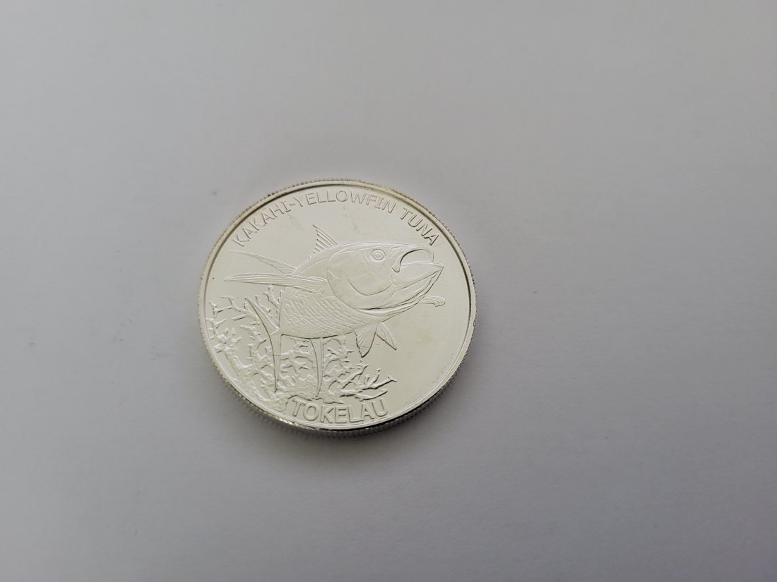  5 Dollar 2014 Kakahi - Gelbflossen Thunfisch 1 Oz Silbermünze Tokelau Spittalgold9800 (5455   