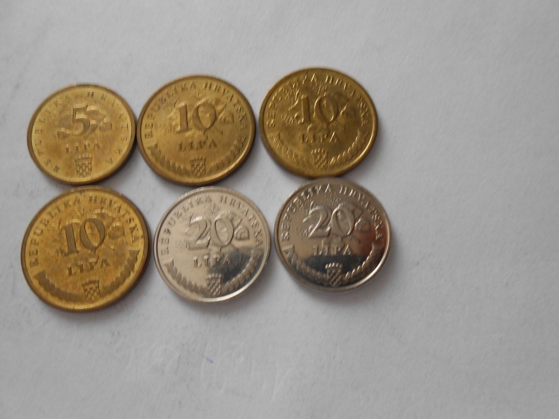 hn52 /Kroatien, 6er Lot, 5 Lipa 2015, 10 Lipa 2003 2017 2017 und 20 Lipa 1999 2017