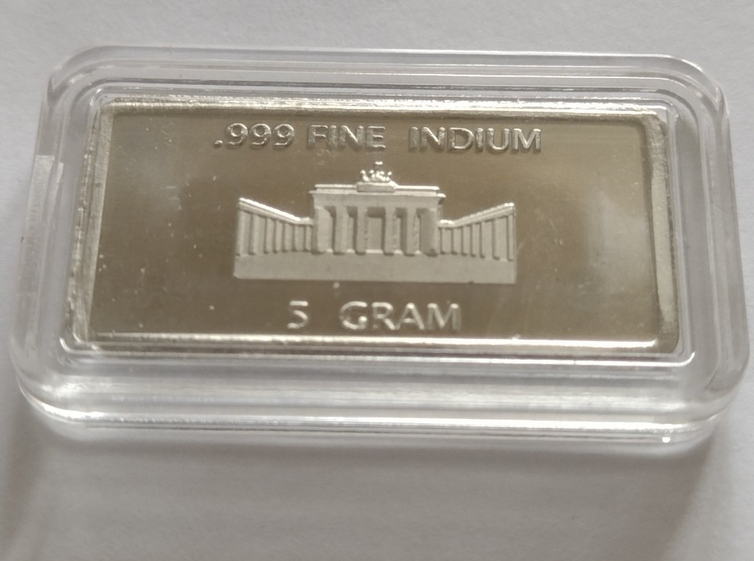  Indium, 5 Gramm in Kapsel. Motiv Brandenburger Tor   