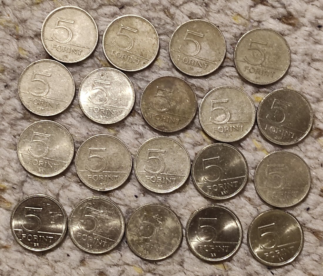 Set 084: Ungarn Münzlot mit 19 x 5 Forint Stücken verschiedener Jahrgänge   