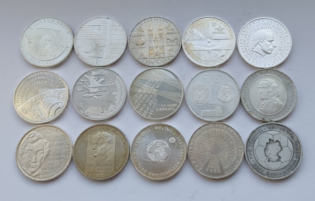 Germany, 15 × 10 marks/euros. 248 grams of pure silver