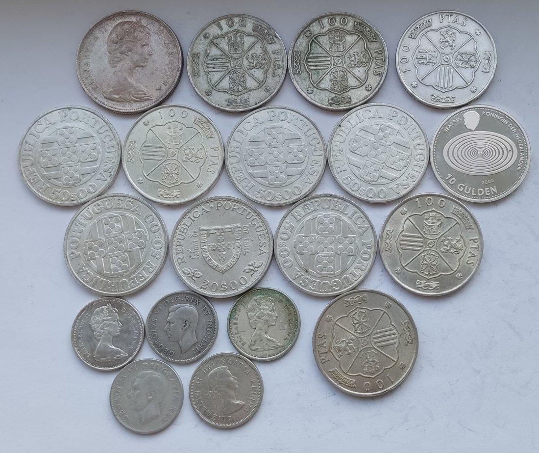  Mixed lot of silver coins. 220 grams of pure silver   