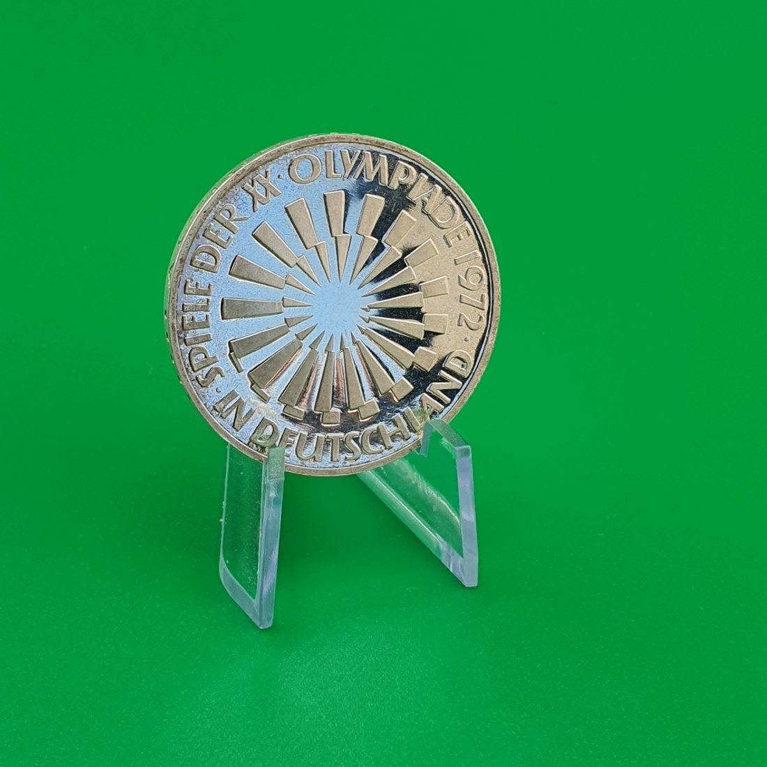 Deutschland 10 Mark 1972 D – Olympische Spiele München – Emblem „In Deutschland“ – Silber 9,69g fein