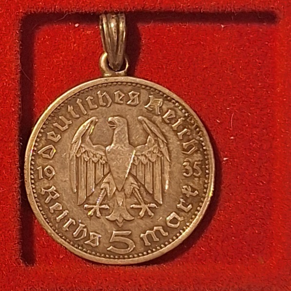  Deutsches Reich, 5 Reichsmark, 1935 Paul von Hindenburg Silber gehenkelt   
