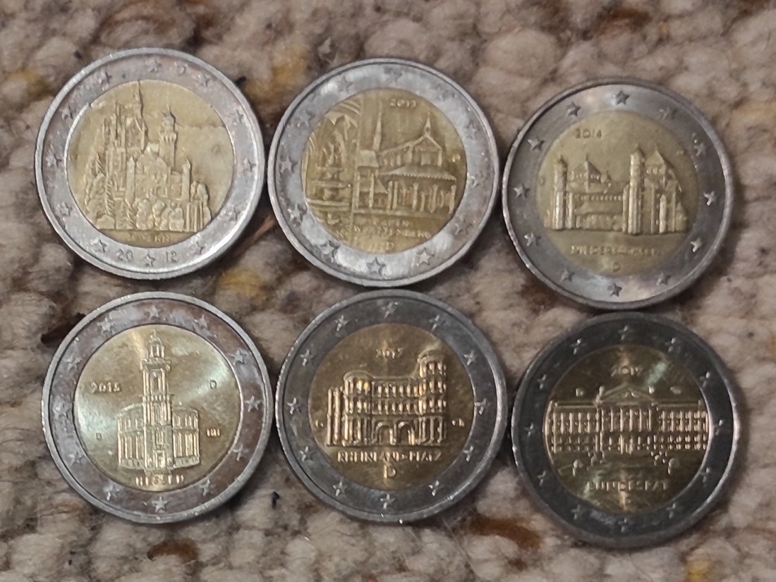  d042: Deutschland Münzlot mit 6 verschiedenen 2 Euro Münzen aus Umlauf   