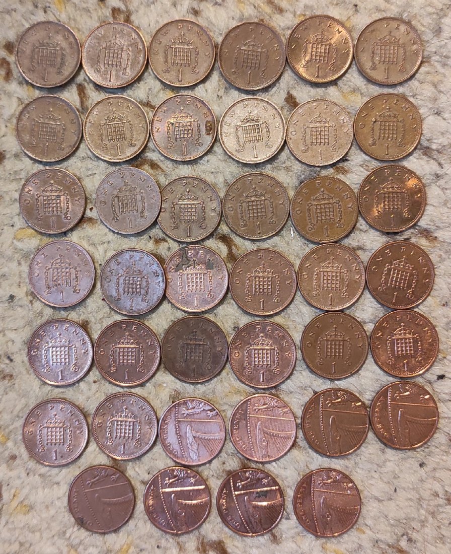  Set 002: Großbritannien 28 x 1 Penny Stücke verschiedener Jahrgänge   