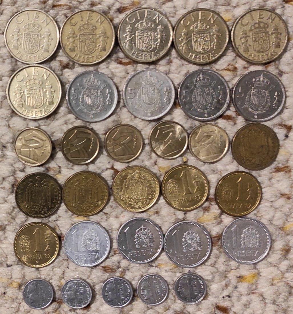 Set 096: Spanien Münzlot mit 29 verschiedenen Münzen   
