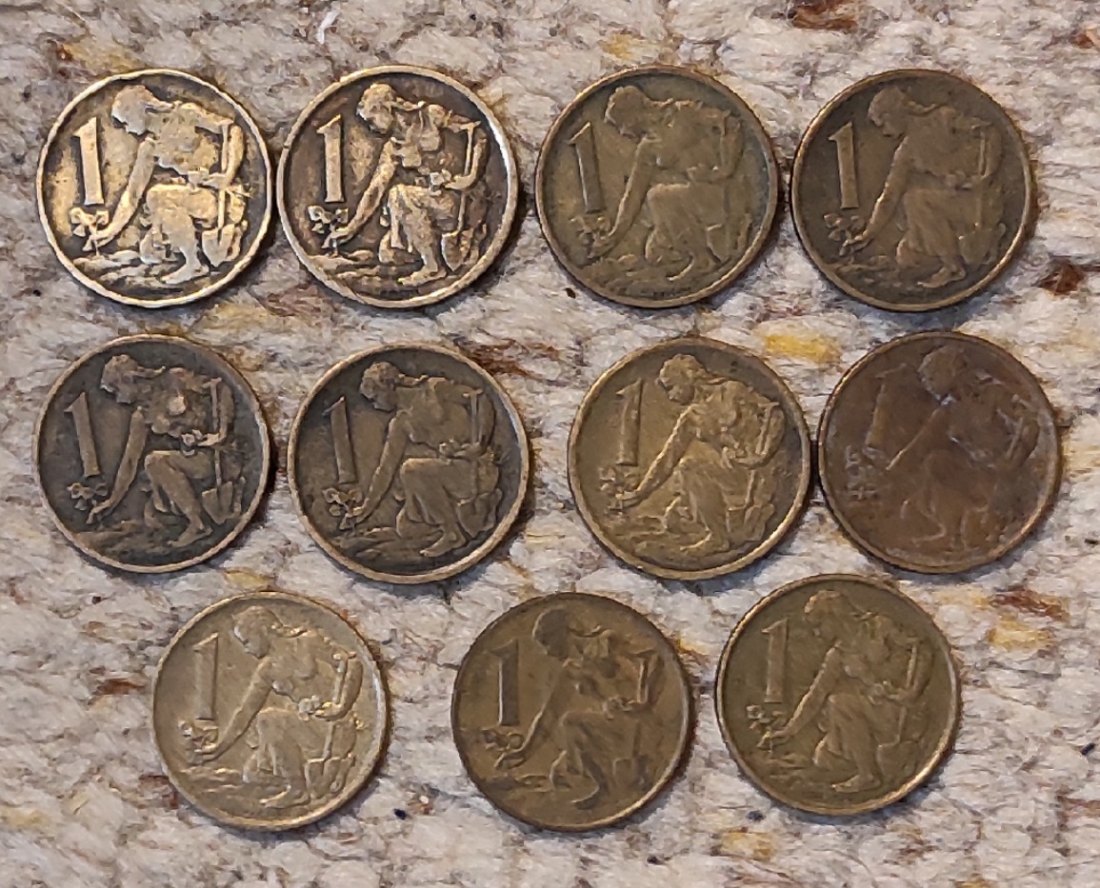  Set 009: Tschechoslowakei 11 x 1 Kronen Stücke mit verschiedenen Jahrgängen   