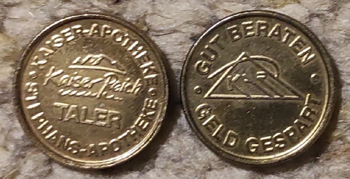  z07: 2 Stück Apotheken Token Kaiser-Apotheke/Stephans-Apotheke   