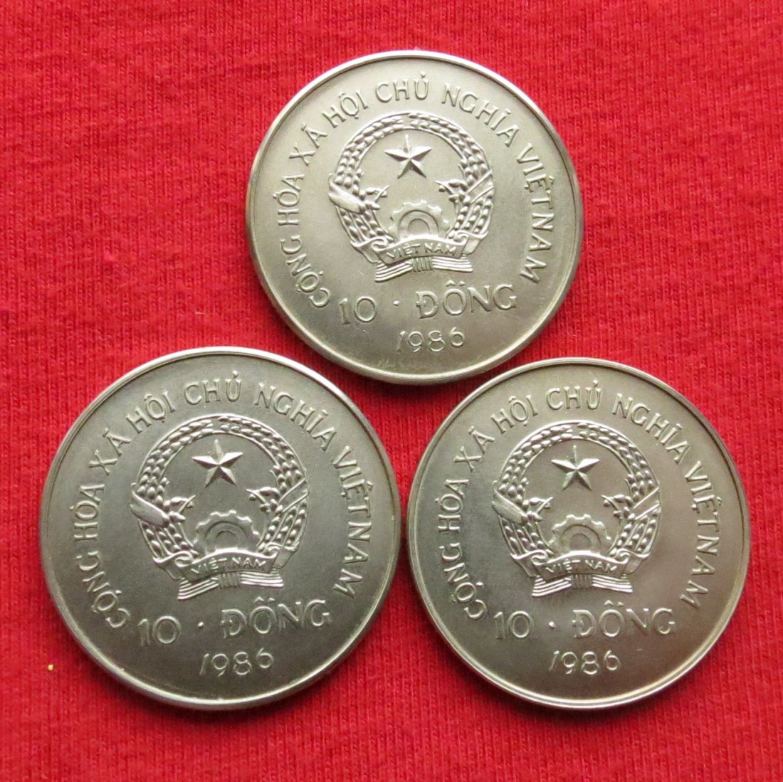  Vietnam 3 x 10 dong 1986 fauna   